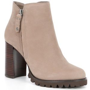 Gibson Latimer Driftwood Jada Suede Lug Ankle Booties, Women’s Size 5.5.